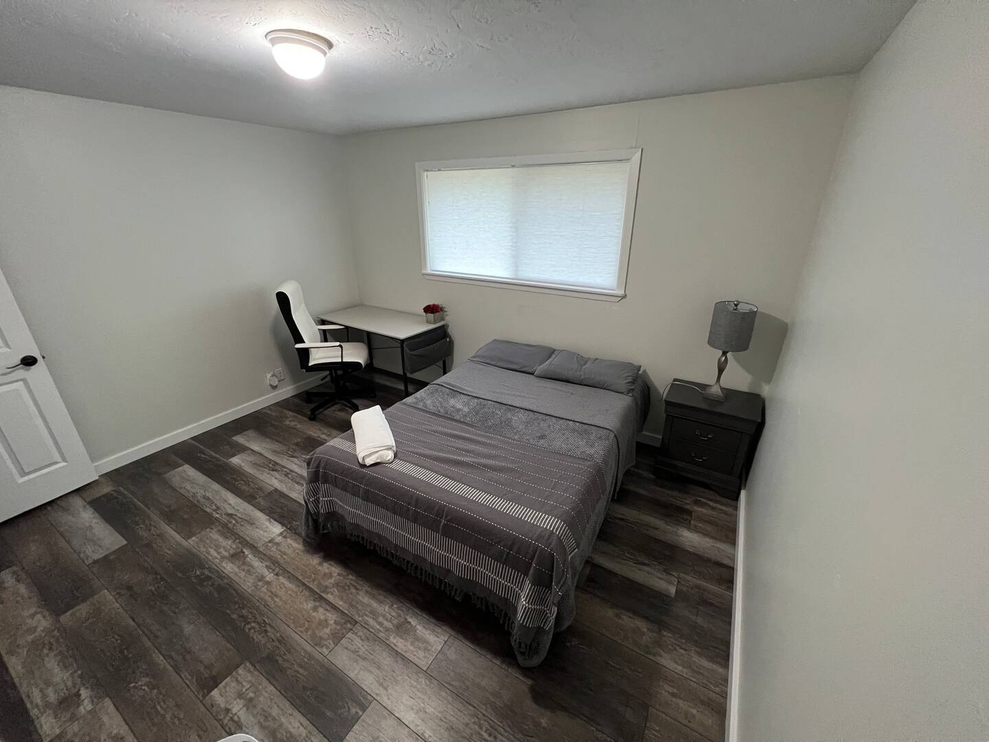 East Renton Room 2 — photo 11